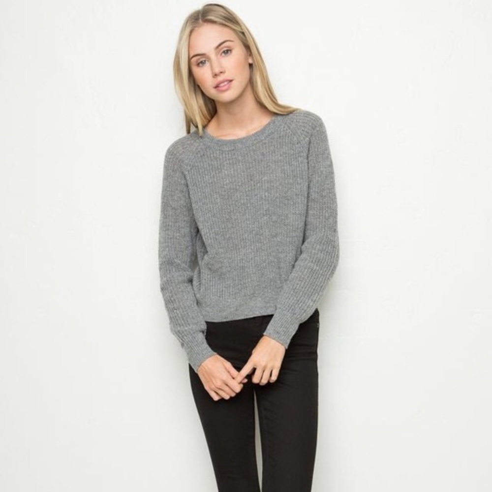 Brandy Melville Gray Sabrina Sweater knit